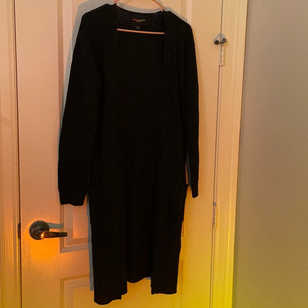 Knee length cardigan, grey/black